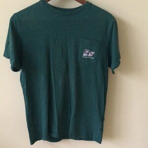 Vineyard Vines Pocket tee in EUC